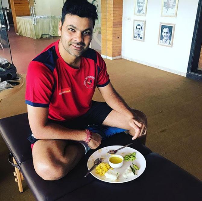 RP Singh: Back to business. Fueling up with #gujaratifood before the first practice match at #surat . #gujaratranjiteam