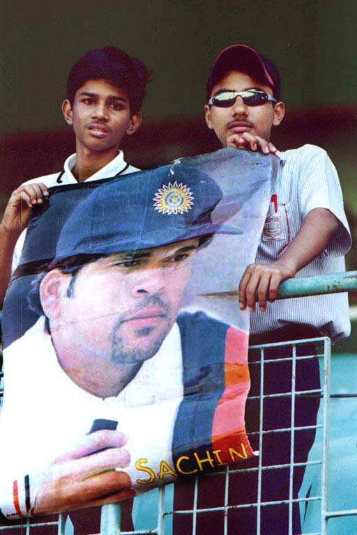 Chennaiu2019s Super King: Fans of Sachin Tendulkar wave a huge poster at M. A. Chidambaram Stadium in Chennai during a five-day game. Some of Tendulkaru2019s best knocks have come at Chepauk, where he has scored five Test tons in 10 matches, averaging 88. Pic/ AFP