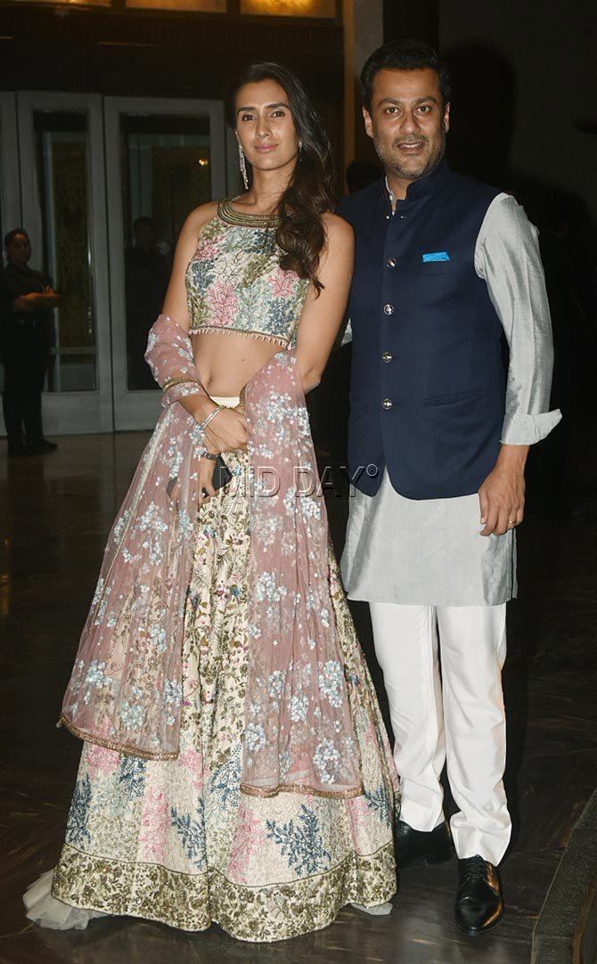 Abhishek Kapoor and wife Pragya Yadav at Zaheer Khan and Sagarika Ghatge`s party Abhishek Kapoor and wife Pragya Yadav at Zaheer Khan and Sagarika Ghatge`s party