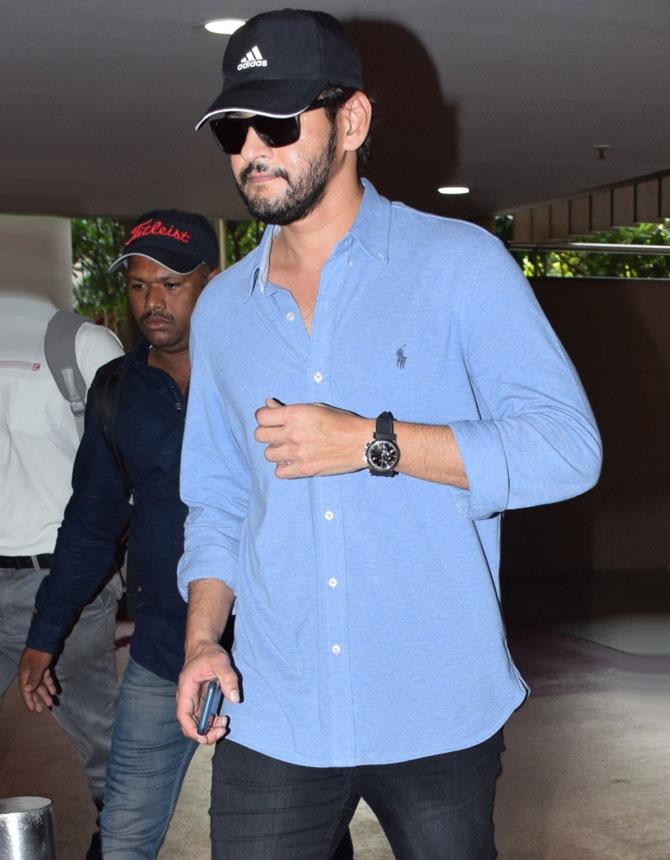 South superstar Mahesh Babu was also spotted at the Mumbai airport
