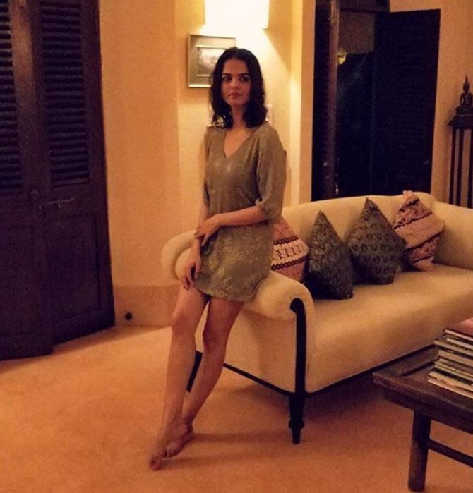 Tania Sachdev captioned this picture showing off her play of words: If I was Alice I would have never left wonderland #butiamnot #soiwilljustmovetogoainstead