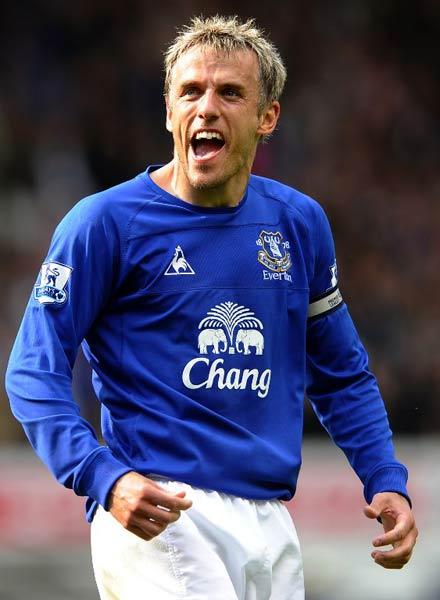 Phil Neville: Played football with Manchester United and Everton, was also an opening batsman and captain of England's U-15 cricket team. He was Andrew Flintoff's contemporary. (Pic/ AFP)