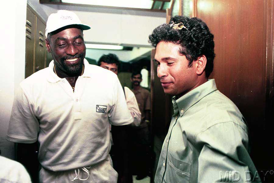 Sachin Tendulkar with Sir Vivian Richards. The both of them have mutual respect for each other with Viv Richards always speaking highly of Sachin Tendulkar