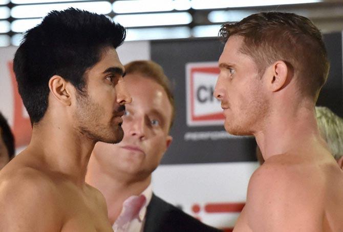 30-year-old Vijender Singh, who has won all his six pro bouts after turning pro via knockouts, will be up against his most experienced and accomplished rival so far as Kerry Hope is a former WBCC European champion with 23-7 win-loss record
