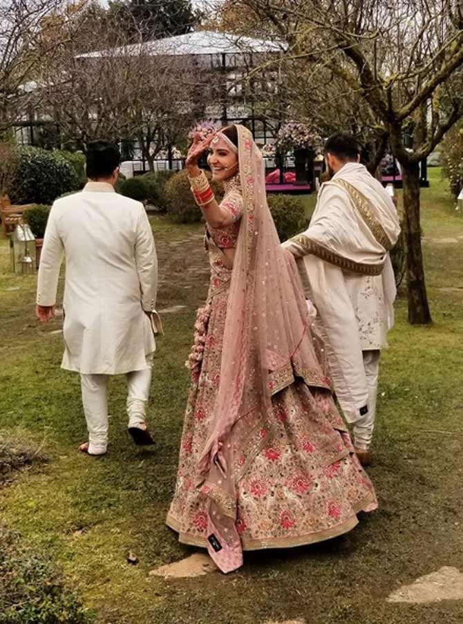 Stylist Kanika Karvinkop shared this photo and captioned it: @anushkasharma ahh Congrats my doll, it's been an amazing 3 days and you're finally running away with the love of your life. It's not often that you see love so pure, so real. Love love love you two! @anushkasharma @virat.kohli