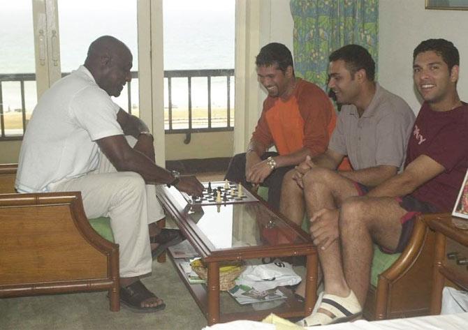 Virender Sehwag: 'Move in Silence, Speak only when it's time to say Checkmate. #ShatranjKeKhiladi'