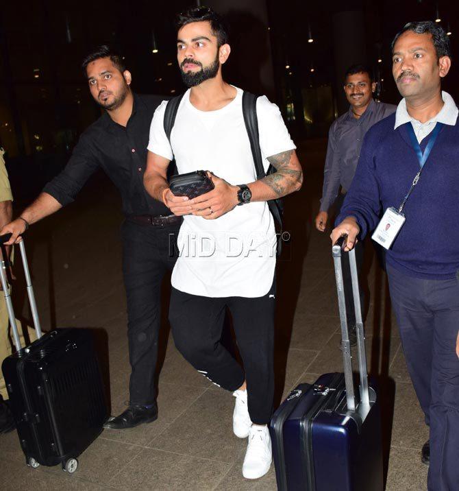 Virat Kohli held something in his hand and was quite careful about it