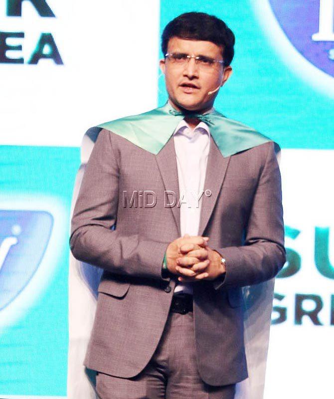 Who is 'Prince of Kolkata' fighting?