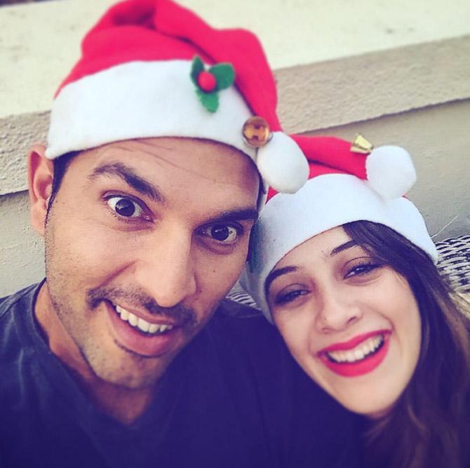 Yuvi-Hazel's Xmas selfie: Ho ho ho! Merry Christmas everyone! Hope you're spending it with your friends, family and loved ones. And to those we cant be with, we're sending the love